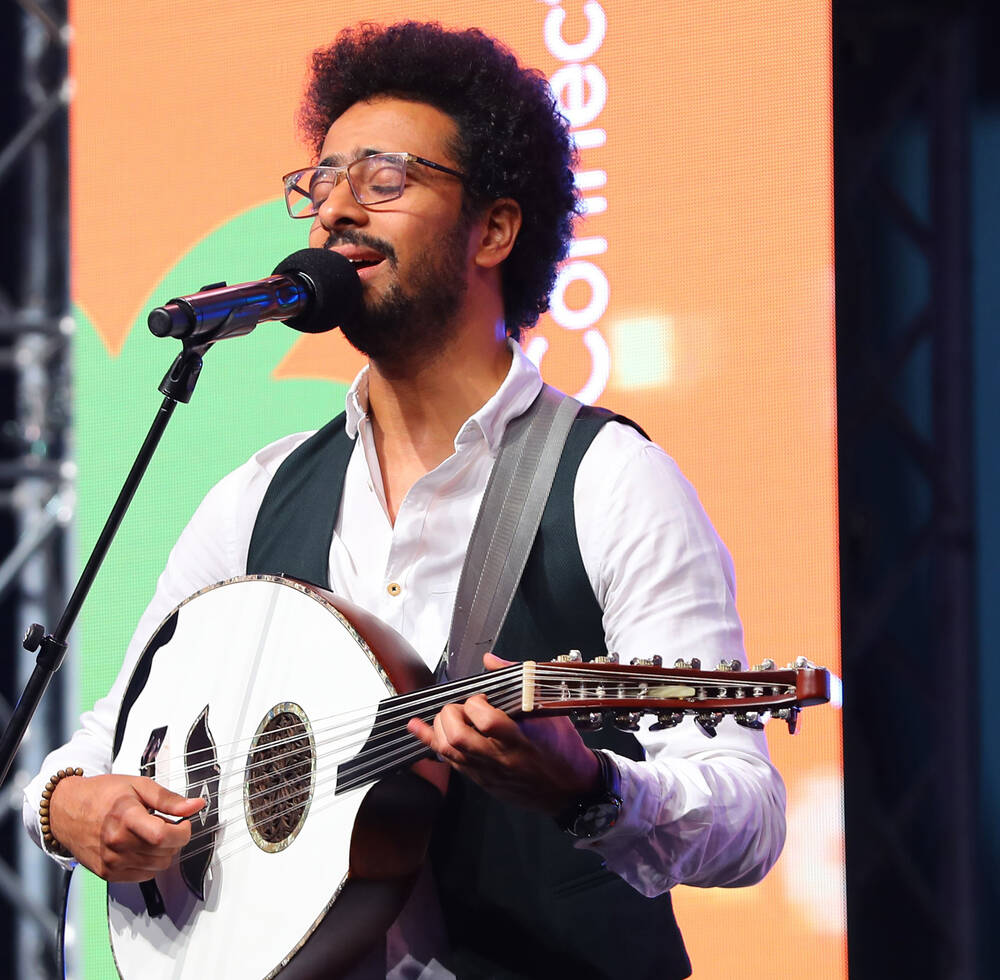 A singer at a concert held during the Tenth World Urban Forum in Abu Dhabi ©UN-Habitat/Babu Lal