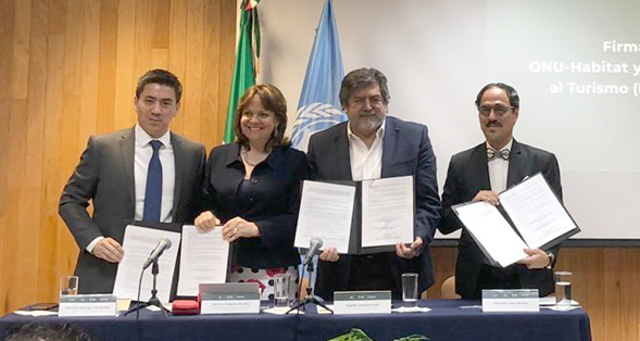Four people who signed the agreement