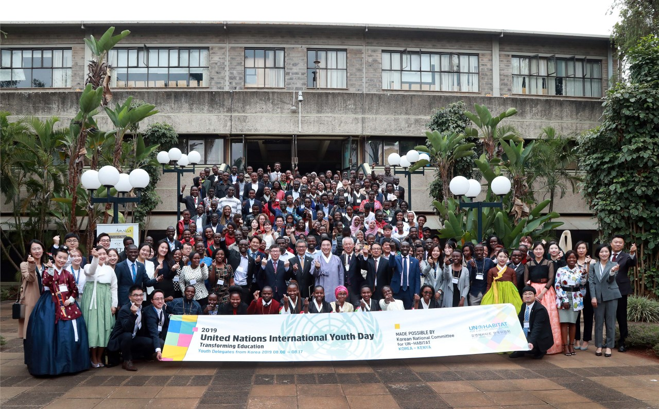 Young people from Korea and Kenya support transforming education