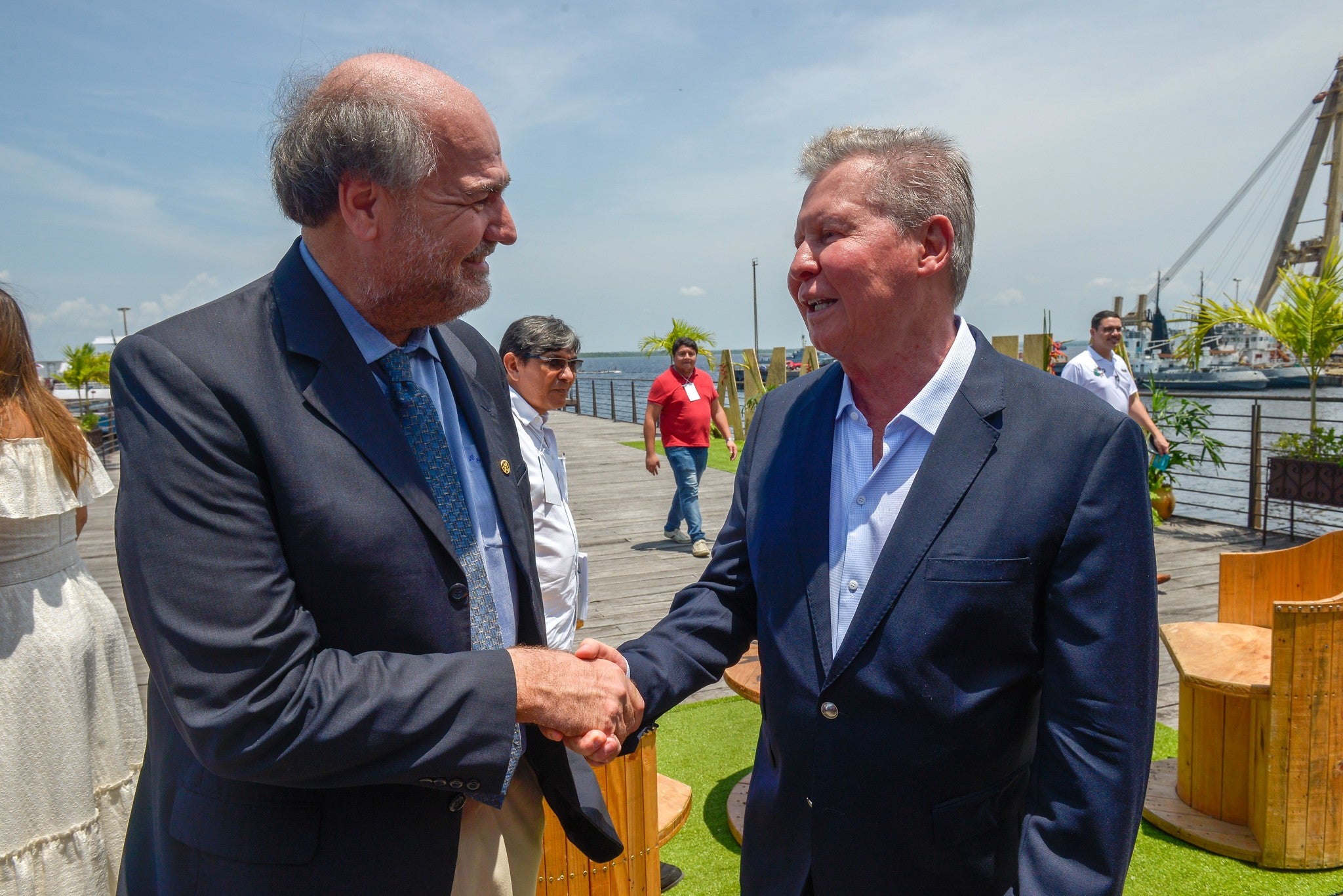 Mayor of Manaus with Alain Grimard from UN-Habitat