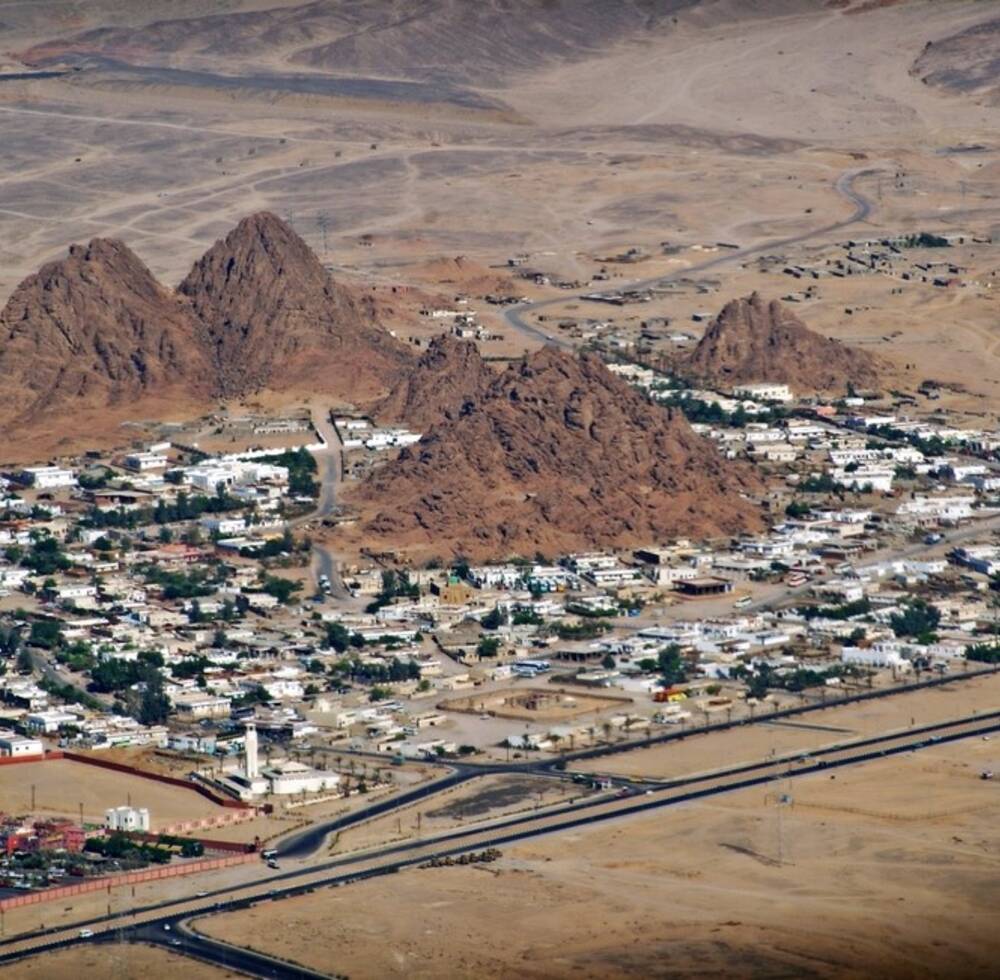 Approving the development plan for Al-Ruwaisat Comprehensive development in South Sinai
