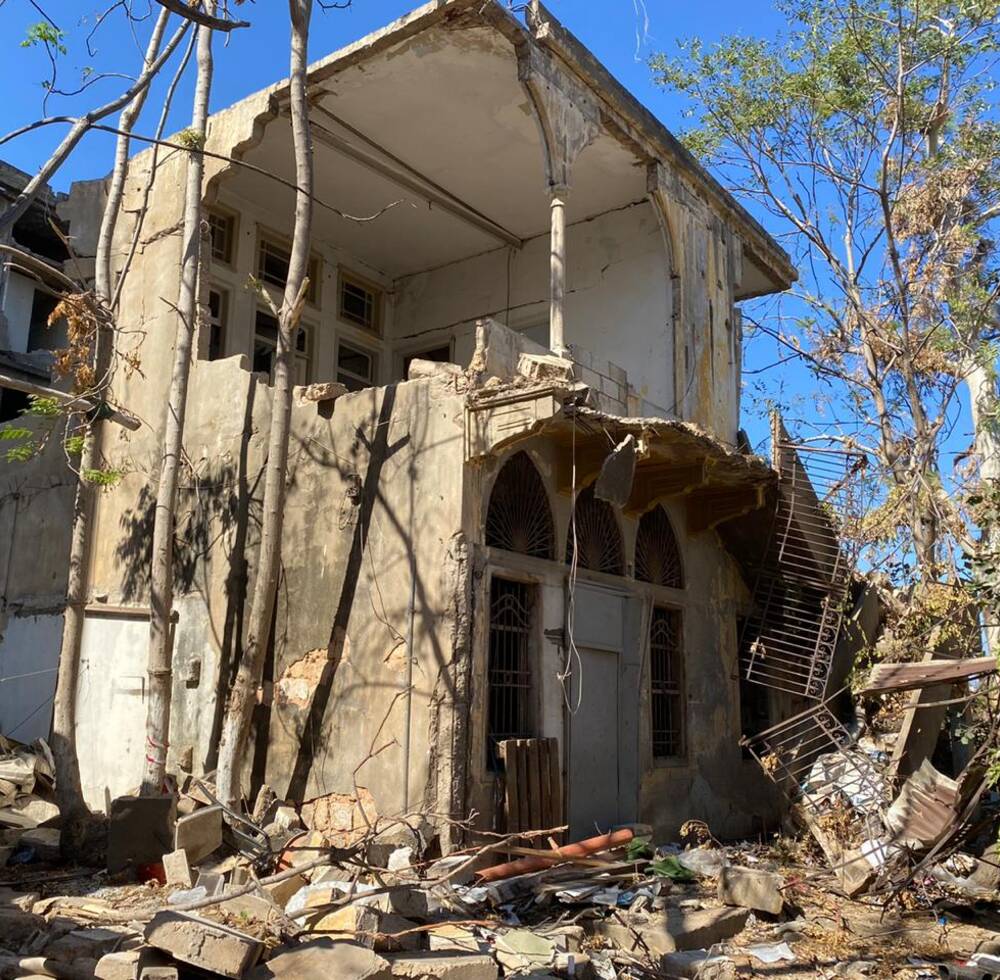 Severely damaged building in the Medawar neighbourhood