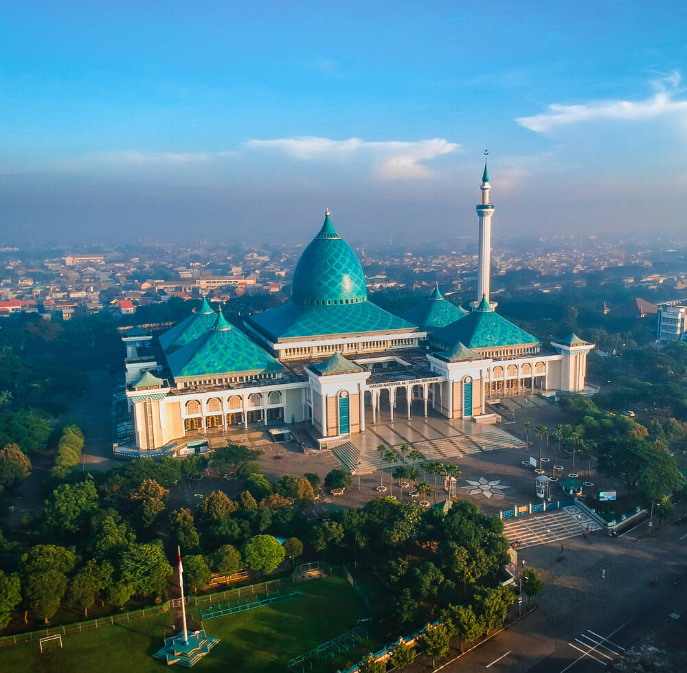 Great Mosque Al Akbar Surabaya