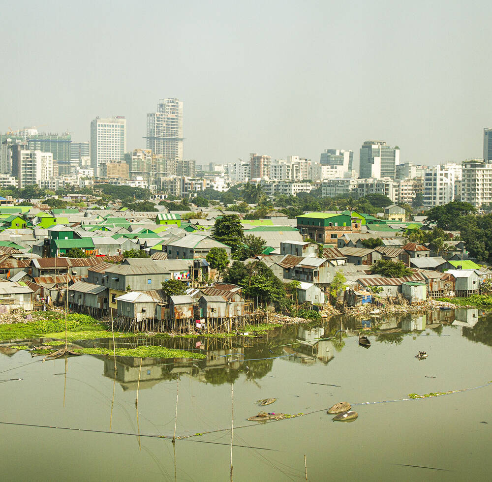 15_20191202__Bangladesh, Dhaka, Korail slum settlement in city centre, [UN-Habitat-Kirsten Milhahn]
