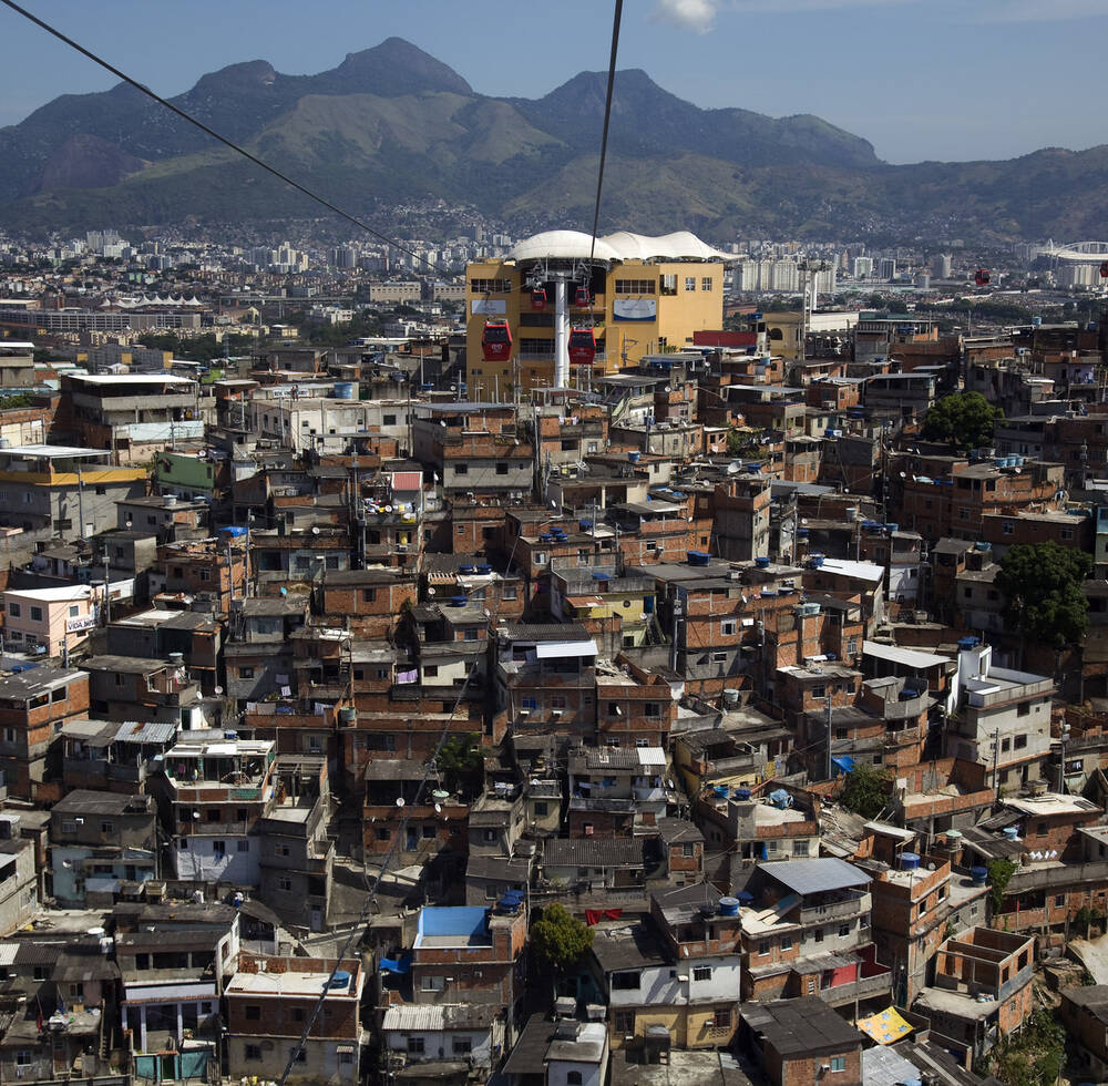 Cable car at the informal settlement Complexo Alemão (Rio de Janeiro, Brazil)