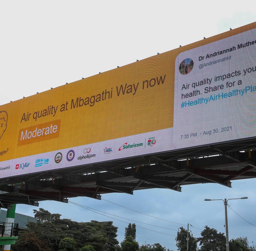 Nairobi billboards live-stream air pollution on the “International Day of Clean Air for blue skies”