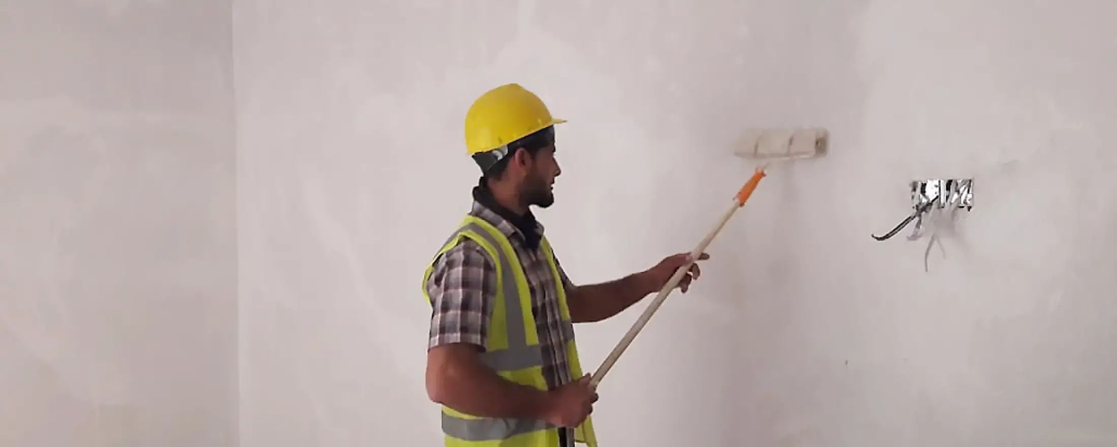 Mohammed Madi Ahmad, skilled labourer from a rural town of Yathrib, Iraq, was fortunate to be able to earn salary during the COVID-19 outbreak thanks to ongoing EU-funded house rehabilitation project. 28 April 2020, Yathrib, Iraq