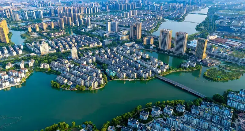 A view of Shaoxing, China, host of the global observance of World Cleanup Day 2026. © Shutterstock