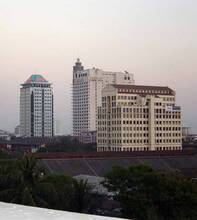 Downtown_Yangon_(2006)