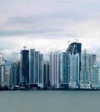 Panamá and UN-Habitat sign co