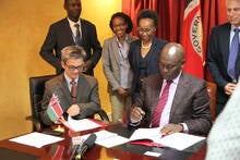 Signing of MoU1
