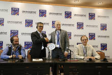 40180130101_a6f9c6d541_z